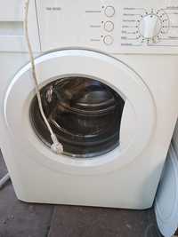 Mașină de spălat rufe clasica