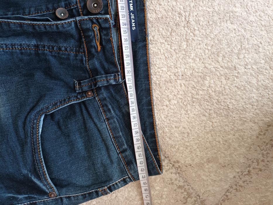 Мъжки дънки малко носени