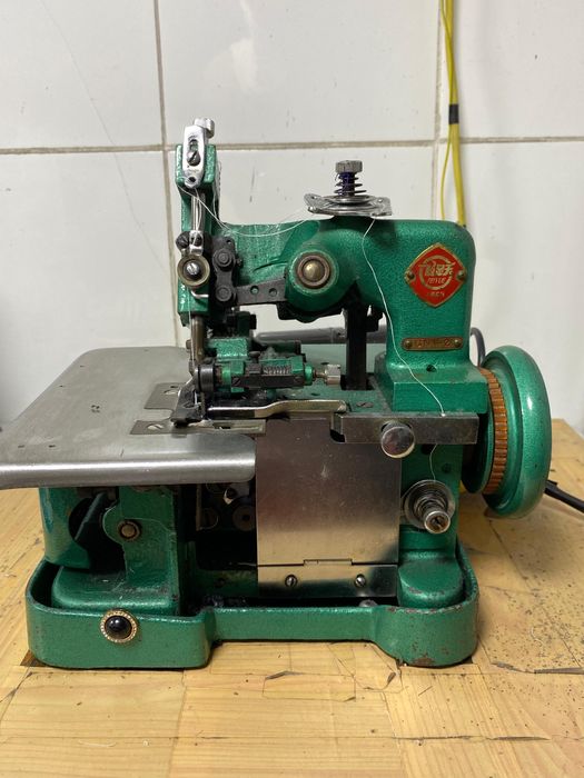 Срочно продам оверлок