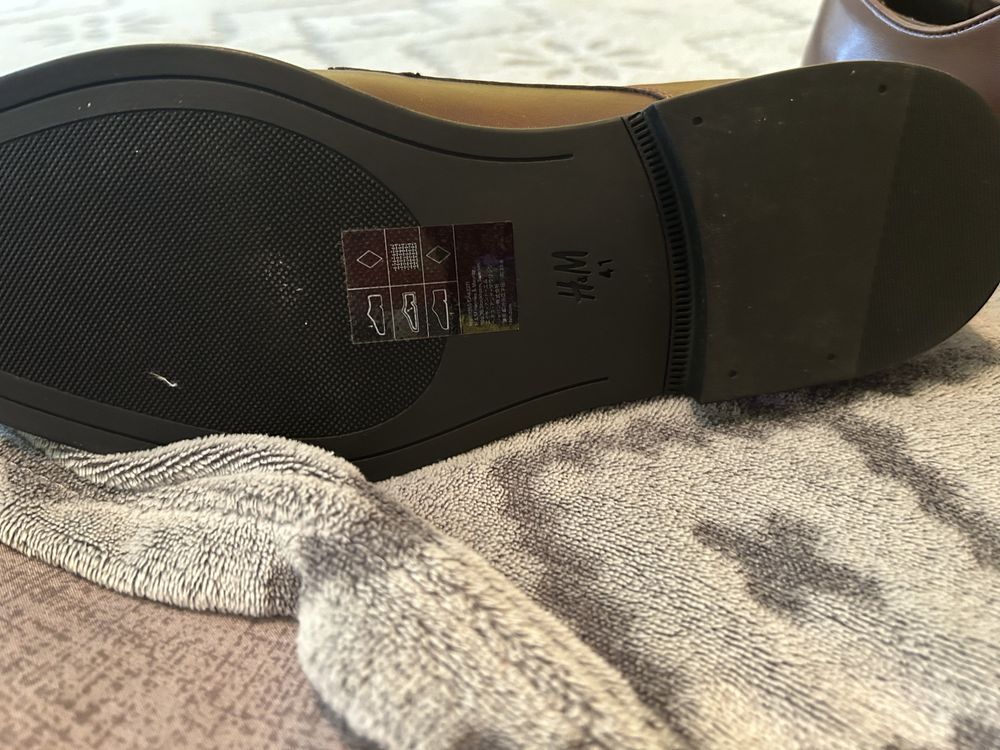 Мъжки обувке H&M