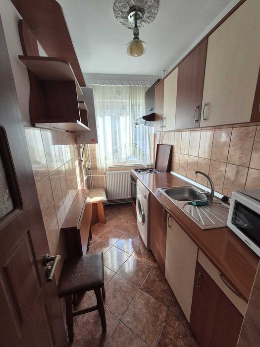 Apartament doua camere de inchiriat