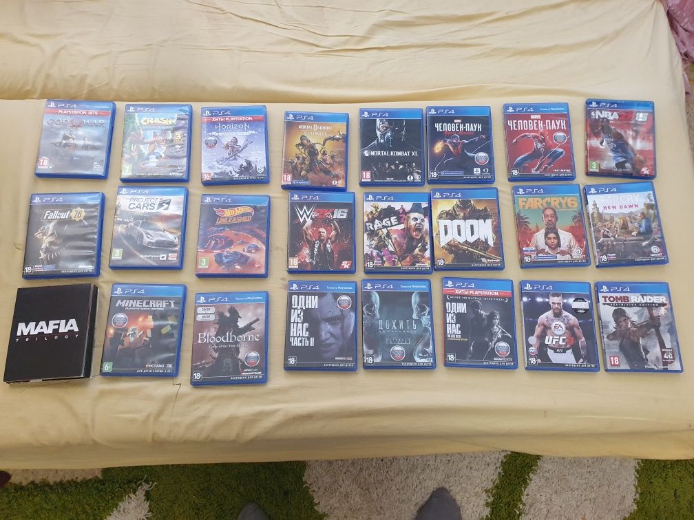 Диски с играми ps4