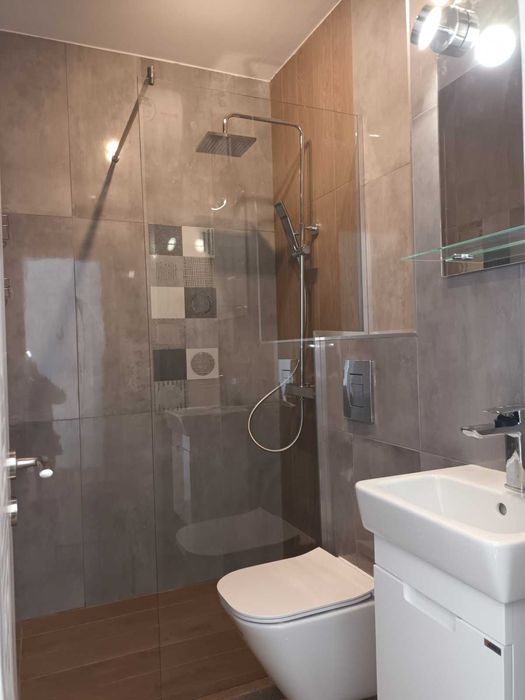 Дава се под наем Четиристаен апартамент в София, Изгрев - 140 кв.м за 1600 € - Снимка #3