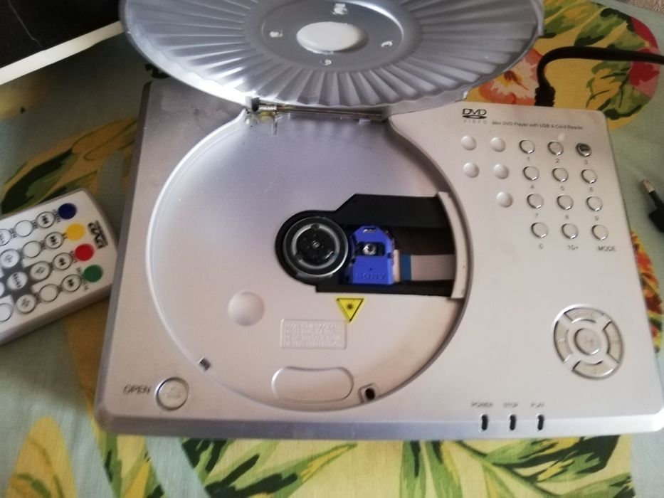 Dvd player. Двд плеер