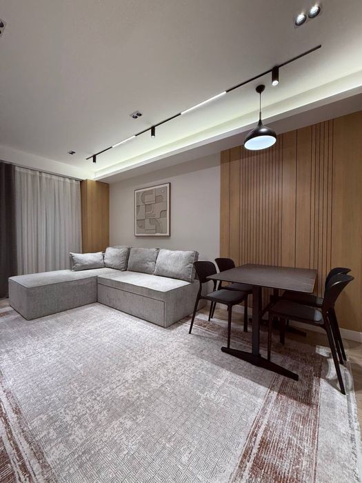 Продается 2-комнатная квартира в ЖК “Black Tower”