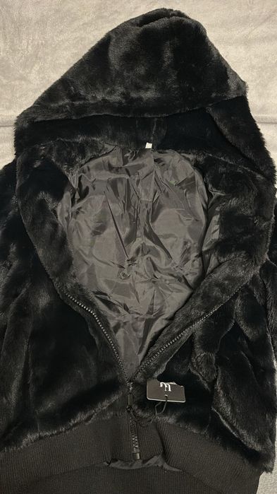 Geaca cu blana artificiala