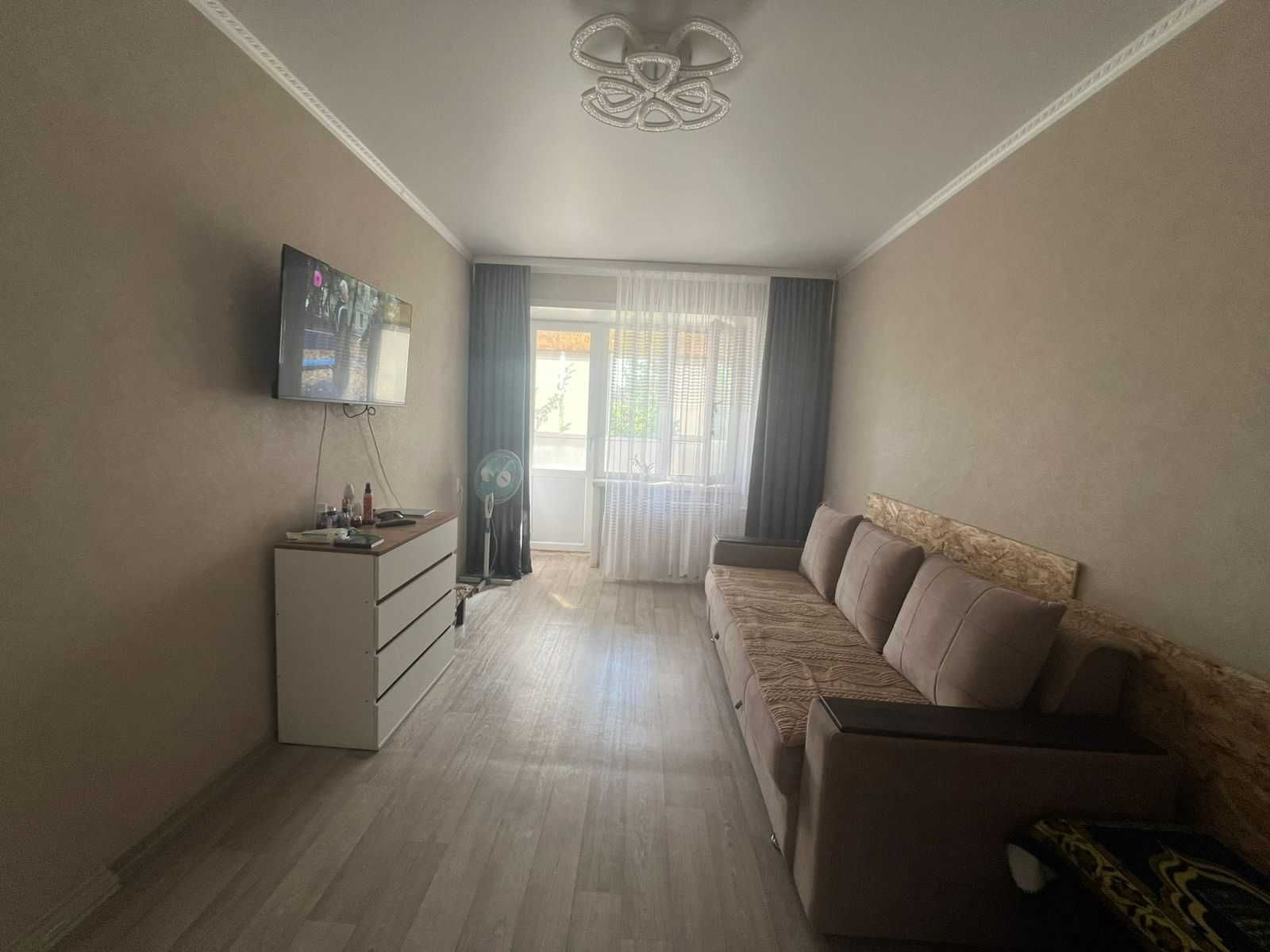 Продам 1-комнатную квартиру в центре