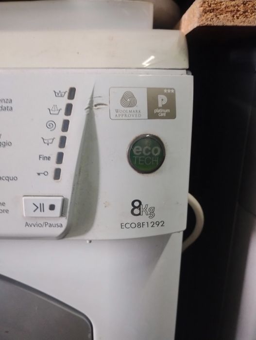 Продавам Перални на части