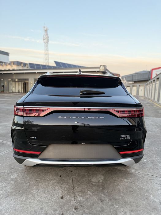 Byd song plus gibrit 2 paz 4.000 km yurgan