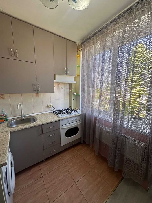 Дава се под наем Двустаен апартамент в София, Западен парк - 60 кв.м за 350 € - Снимка #2