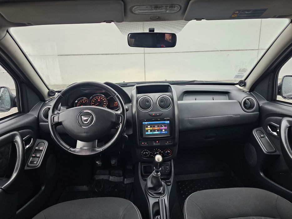 Dacia Duster Laureate - 2015