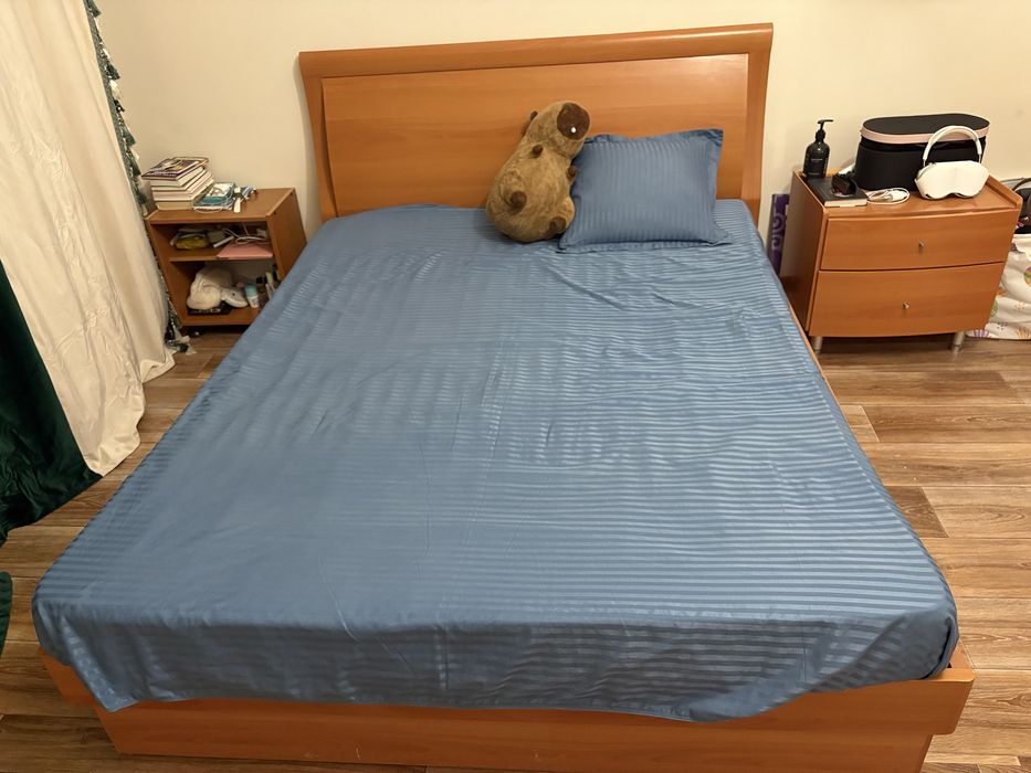 Продается срочно! Спальный гарнитур