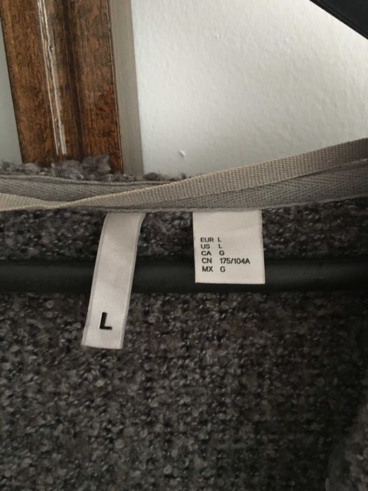 Дамско манто,марка H&M, букле, сив меланж, спортно-елегантно, размер L
