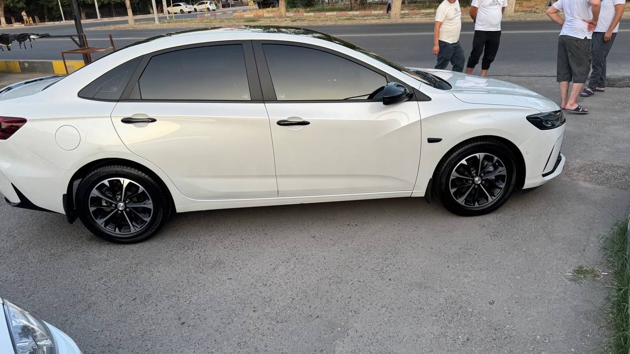 Monza 1.3 turbo yili 2023