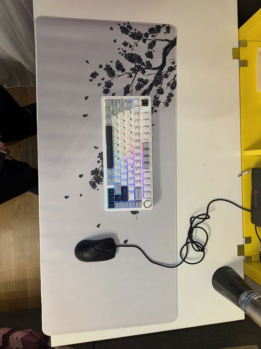 Mousepad alb 90×40, stil japonez cu sakura