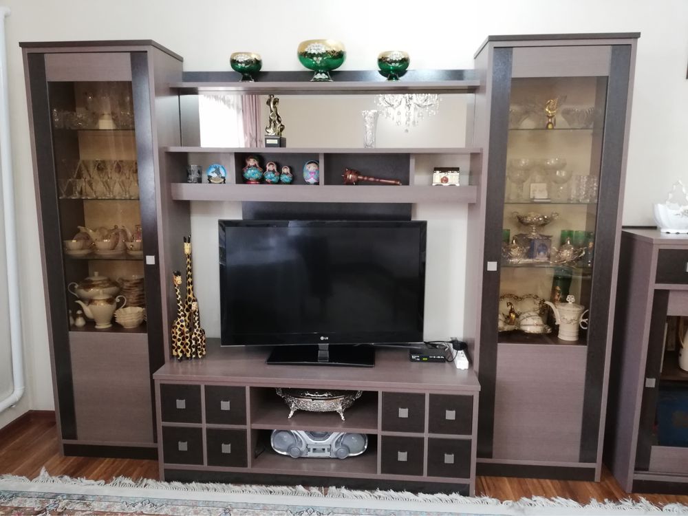 Продам стенку и комод