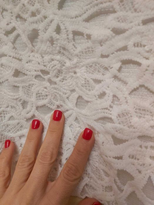 Дълга ефирна  жълта рокля с дантела. Размер Xs-S