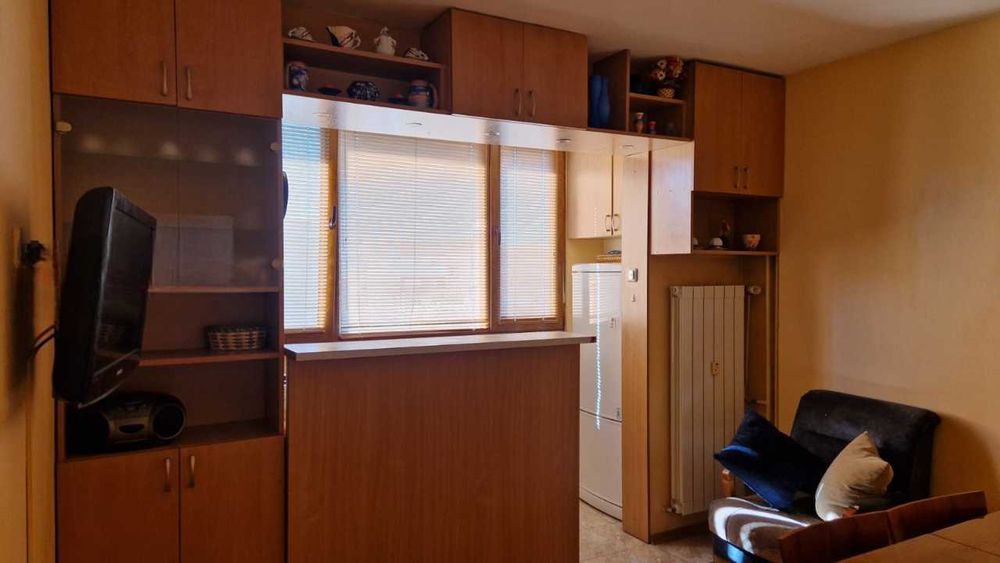 Дава се под наем Двустаен апартамент в София, Фондови жилища - 68 кв.м за 484.5 € - Снимка #4