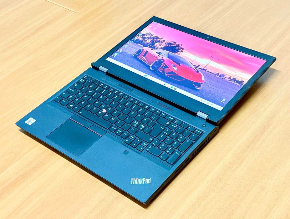 15.6"FHD IPS/i9-10885H/32GB RAM/512GB/RTX 4000-8GB/Lenovo ThinkPad P15