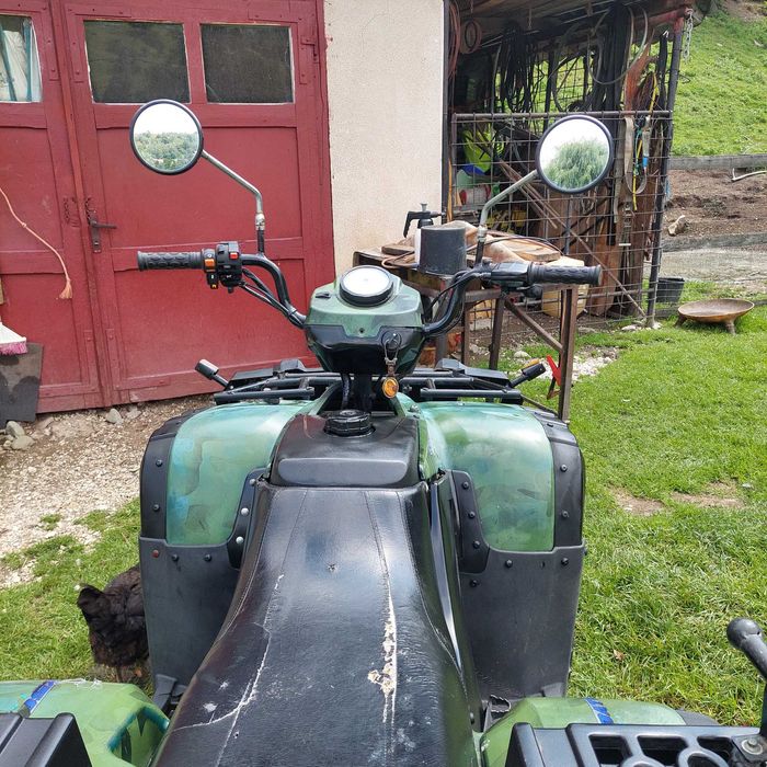 ATV de vinzare 4×2 cu cardan