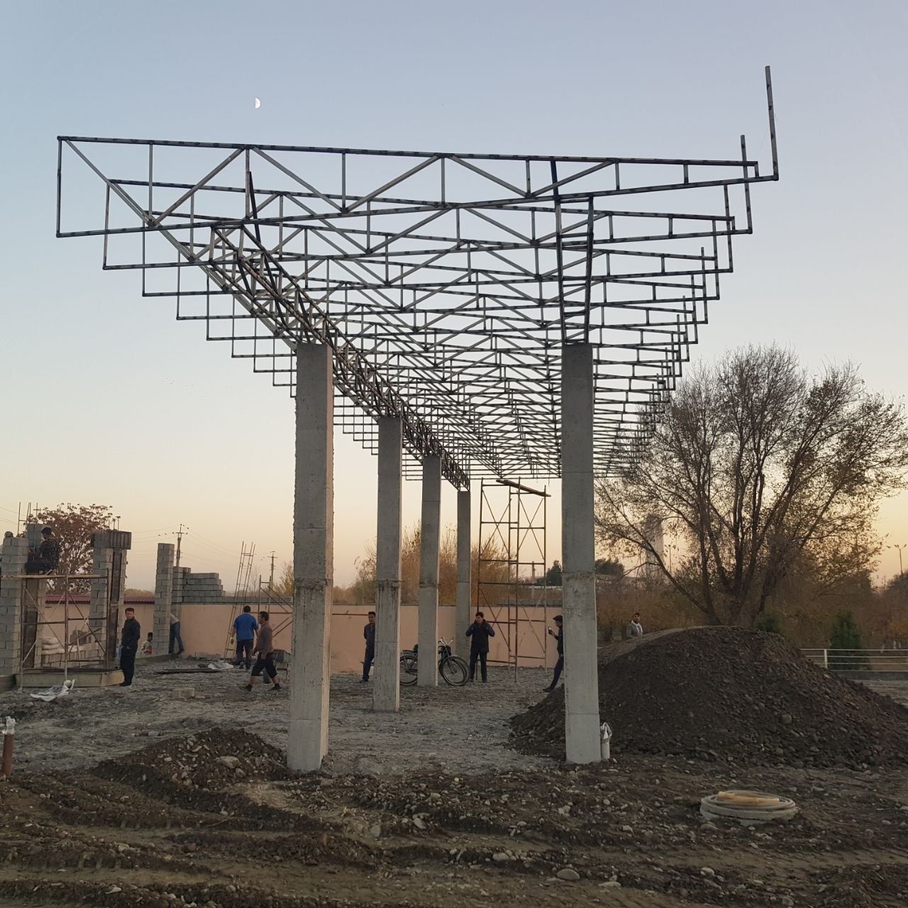 Темирдан Том навеслар курамиз