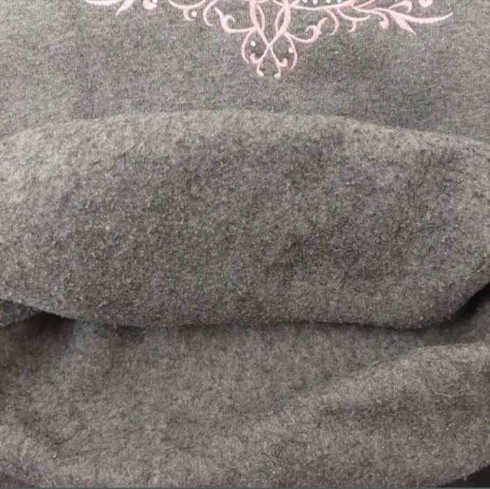 Bluza sport căptușită cu pietricele