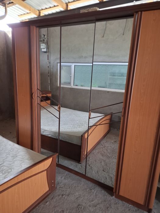 Спалний гарнитура