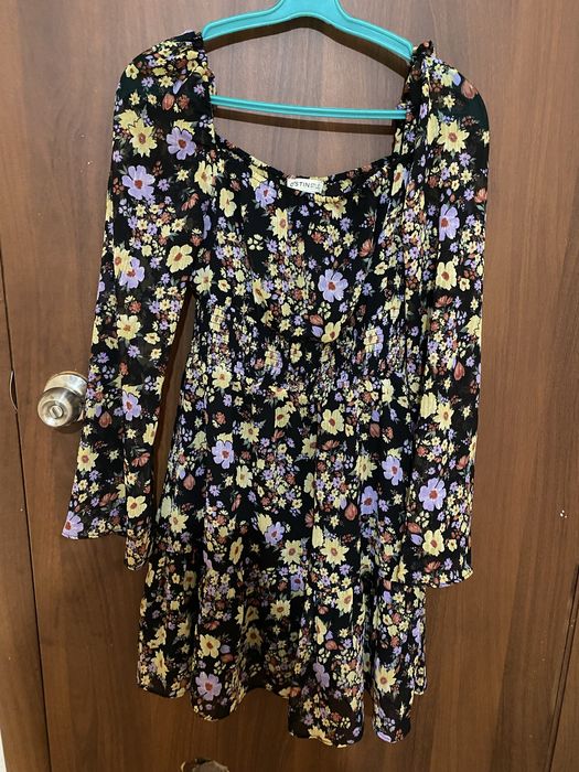 Срочно  Платье  продам  женское.