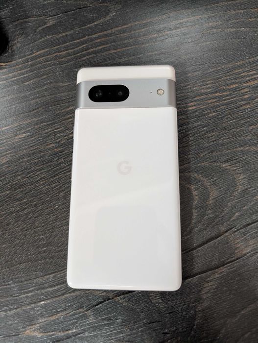 Продам смартфон Google Pixel 7