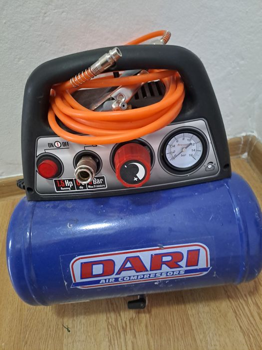 Compresor de 8 bari  aproape nou