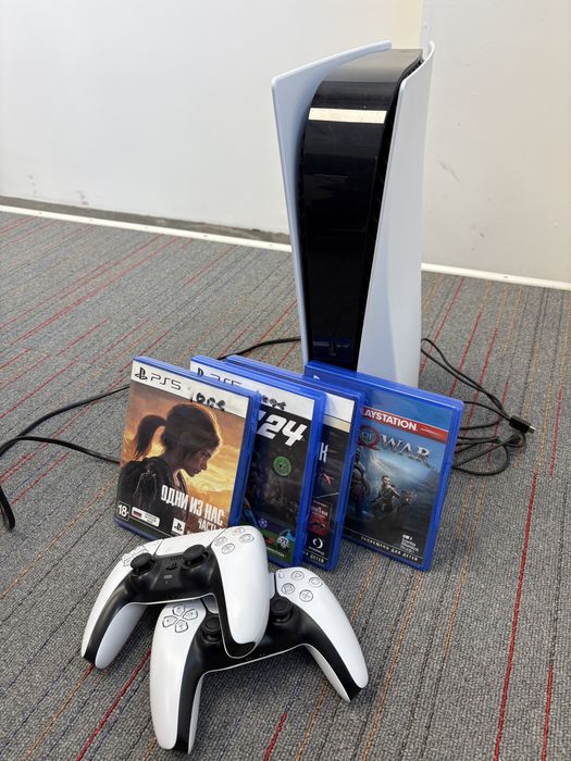 PS5 1тб, 2джойстика