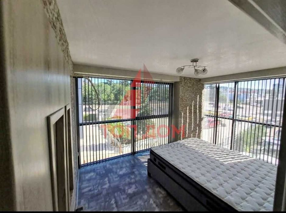 Дава се под наем Тристаен апартамент в Варна, Младост 2 - 93 кв.м за 750 € - Снимка #1