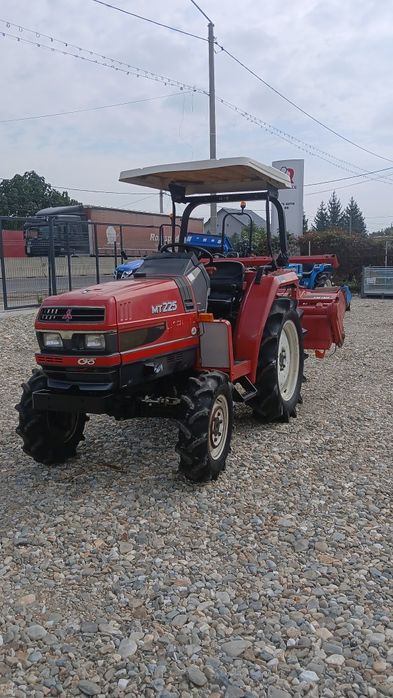 Tractor Mitsubishi cu inversor 750 ore funcționare