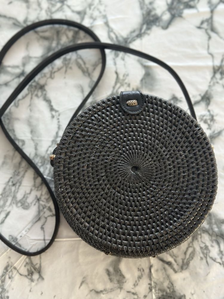 Дамска чанти Miu Miu, Replay, Guess, Hugo, Hermes