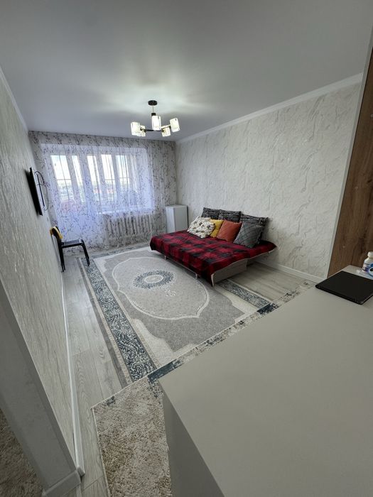 Продам светлую,уютную квартиру