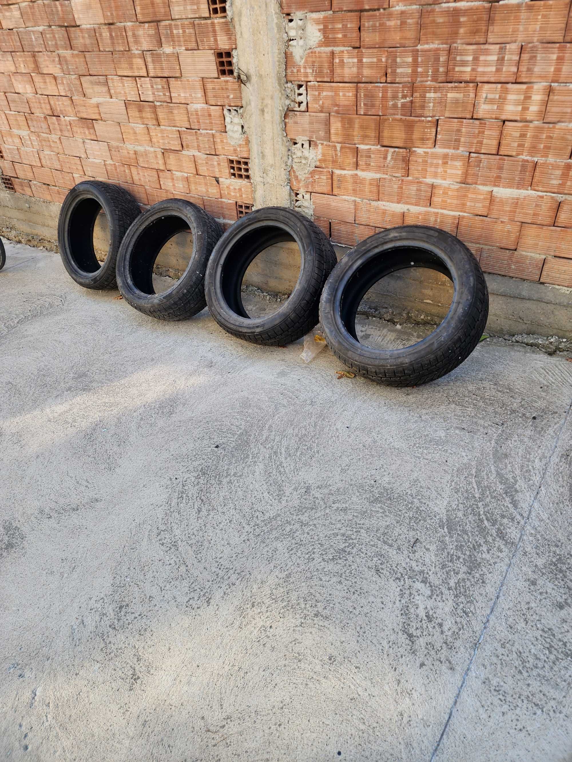 235 50 19vщ XL зимни