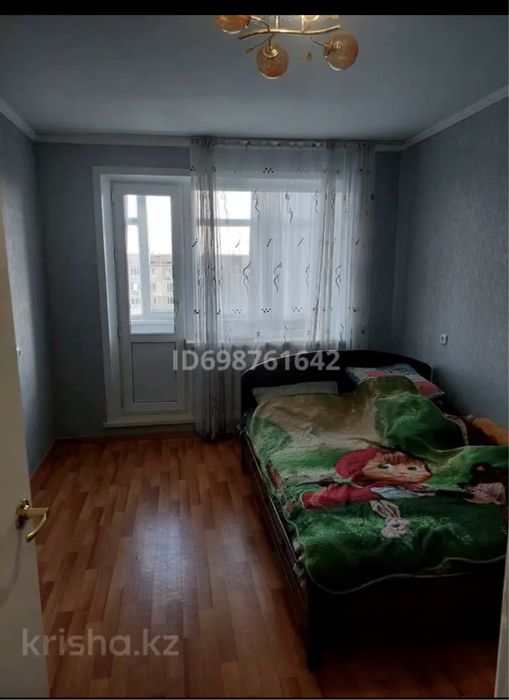 Продам 4 комн улучшенную