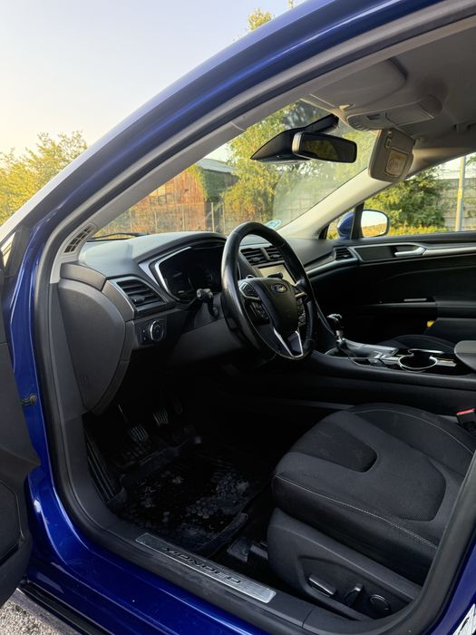Ford Mondeo Titanium, Mk 5, Euro 6, anul 2015