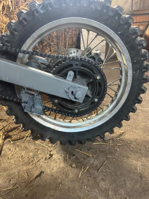 Vând cauciuc mitas 130/80/17 + janta de aluminiu cu blocant