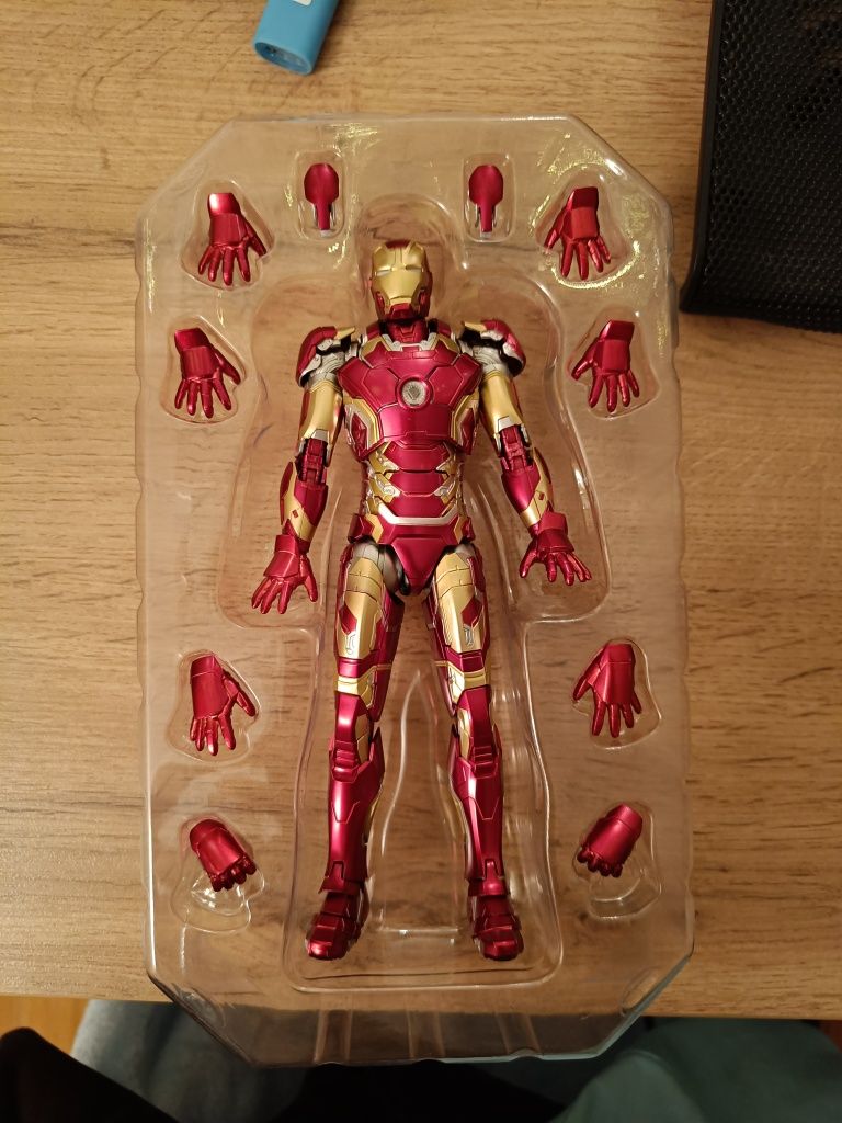 Three Zero: Marvel. Фигурка Iron Man Mark 43 16см