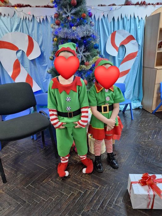 Vand costume pentru serbare- baiat si fata