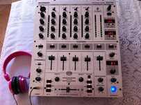 Behringer Pro Mixer DJX700