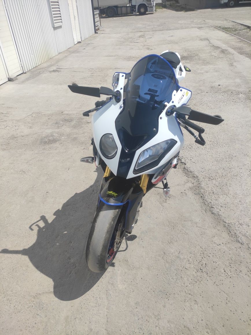 Продам мотоцикл BMW S1000RR