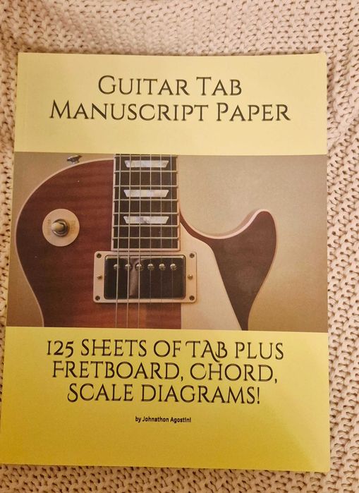 Caiet pentru cursuri chitara, 125 pagini, A4(ish)