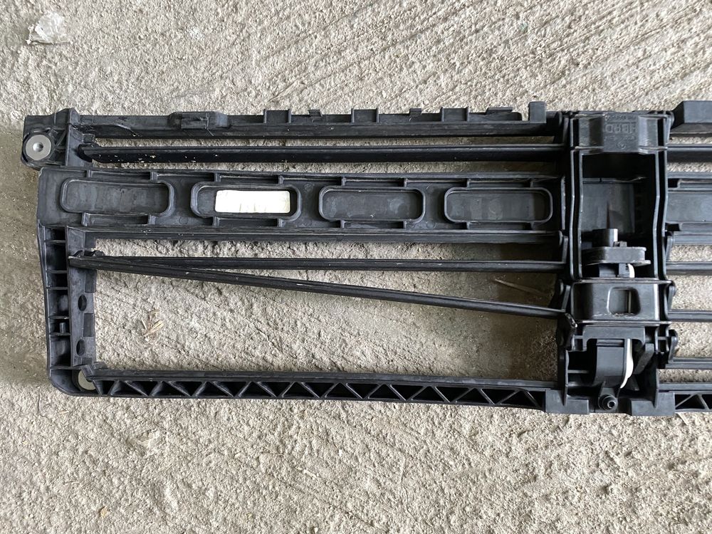 Grile active Mercedes CLE C236 2024 , 2025 grile radiatoare shutter