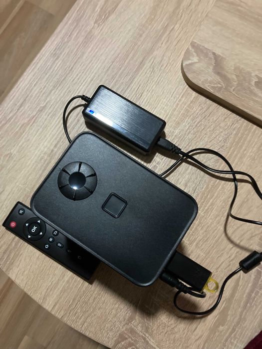 Videoproiector portabil 1080P