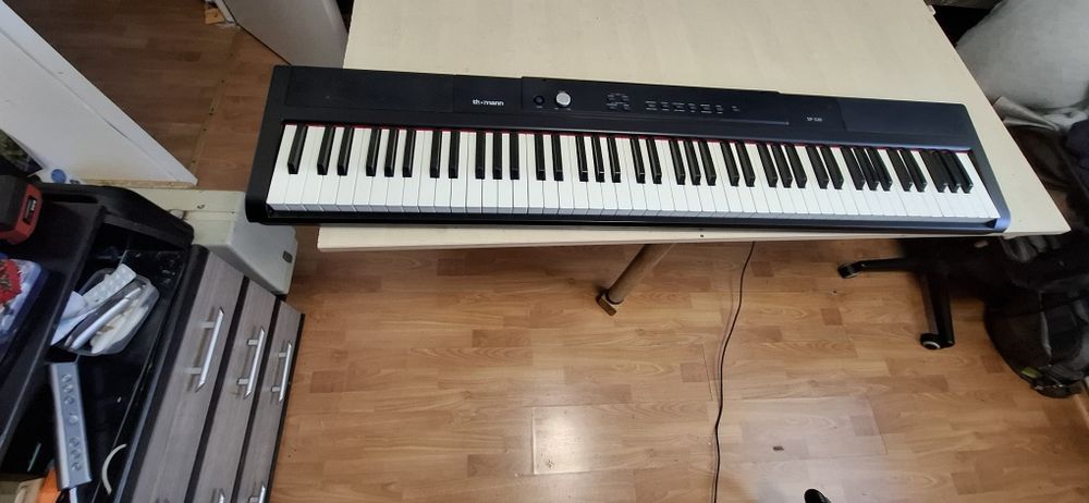 Pianina thoman sp-320