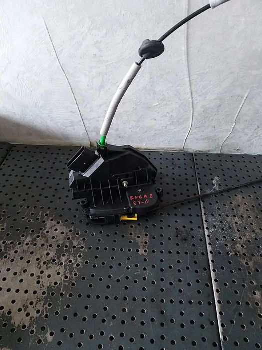 Broasca usa stanga fata renault kadjar ha hl 921755105 bm5aa21813af