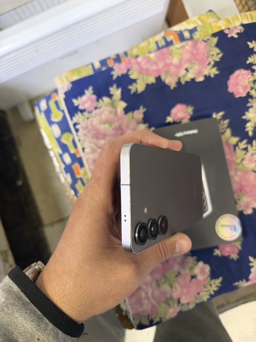 Galaxy s25+ holati yahwi 12.256g koropka dak bor oqip tel qlila