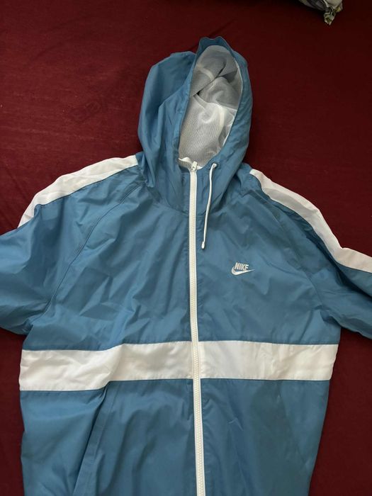 Анцунг nike чета 130 лв